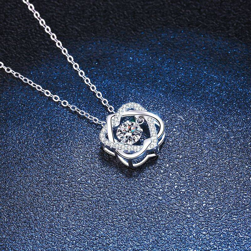 S925 prata moissanite estrela de seis pontas pingente inteligente moda batendo coração clavícula colar feminino moissanite colar feminino