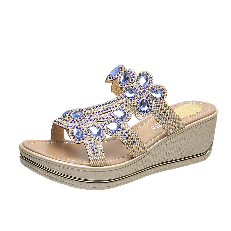 2024 Sandálias coloridas da moda de verão com sola grossa cor de diamante