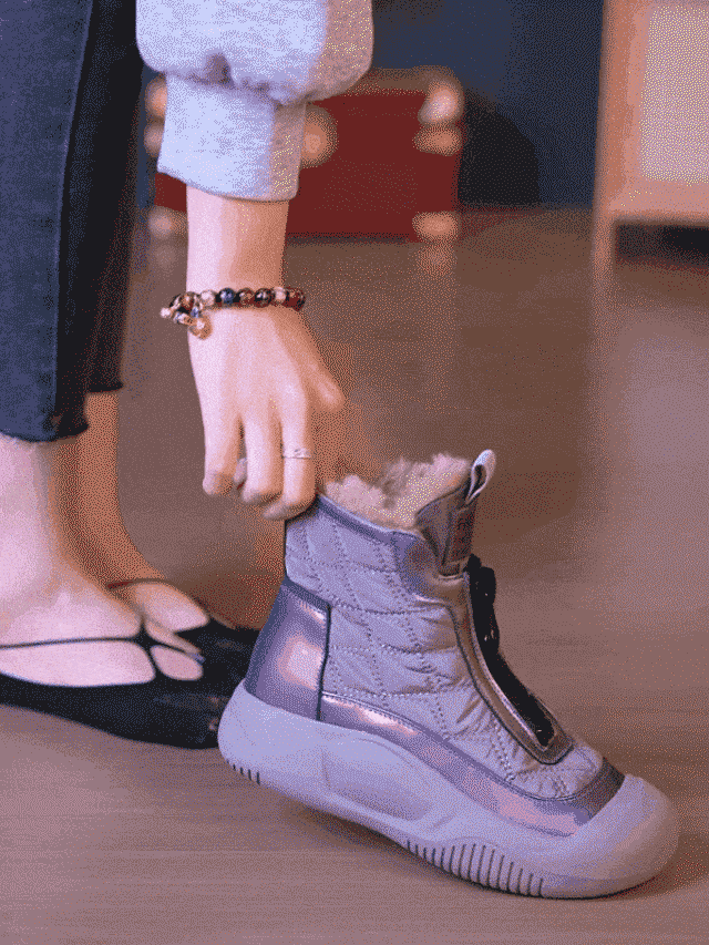 Ocieplane buty wykonane z pogrubionej skóry