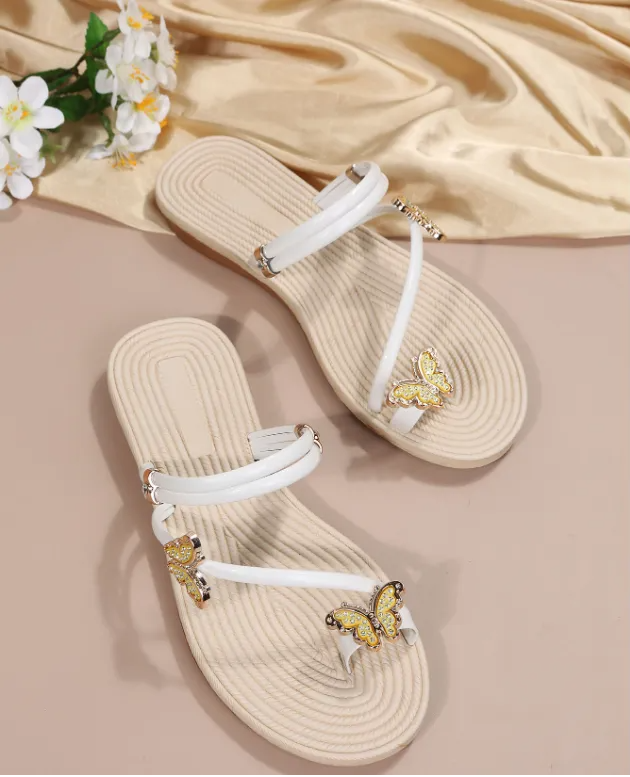 sandálias de praia novas de verão